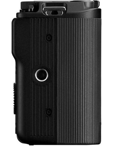 R50 V + RF-S 14-30mm f/4-6.3 IS STM PZ